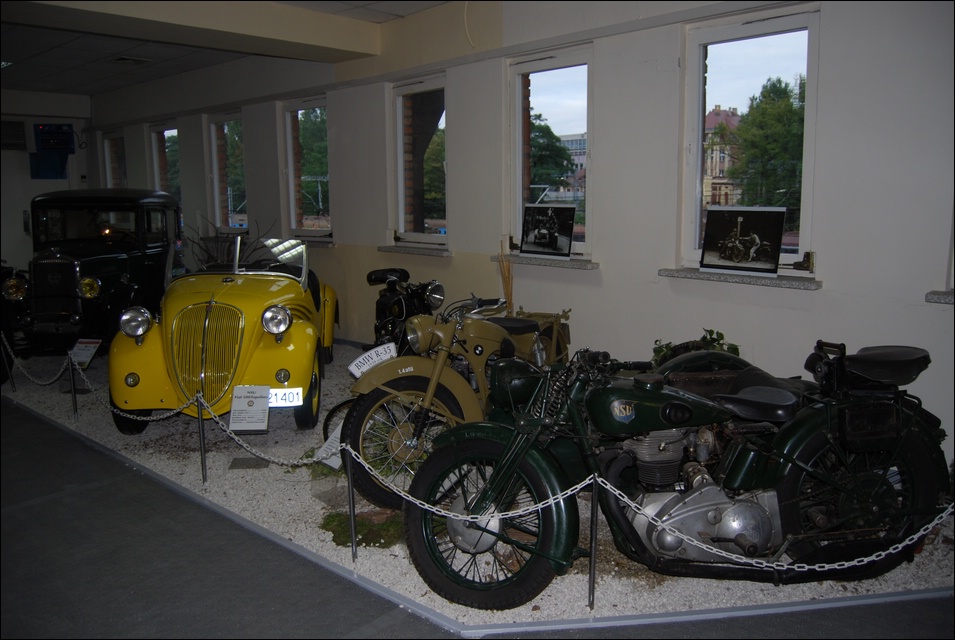 wystawa_powstanie 010.jpg